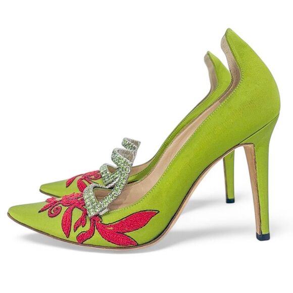 MANOLO BLAHNIK Avocado Satin Crystal Buckle Pointed Toe Pumps Size EU37.5 - Picture 5 of 13